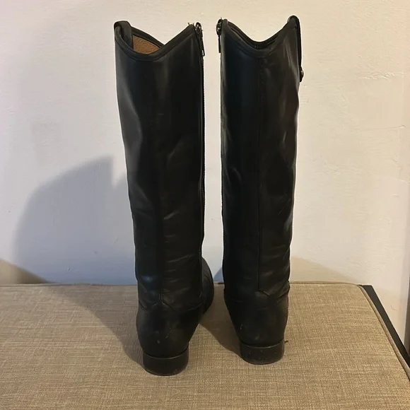 Frye tall boot - full zip - Picture 4 of 6